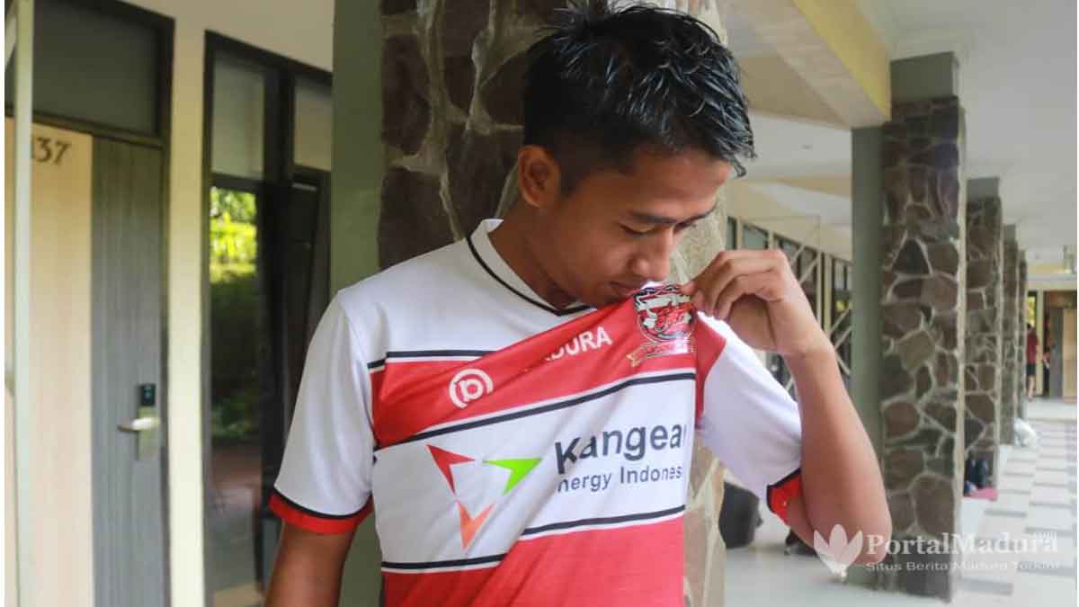 Resmi, Bayu Gatra Kembali Berbaju Madura United