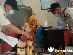 Satpol PP Pamekasan Sita Dagangan PKL