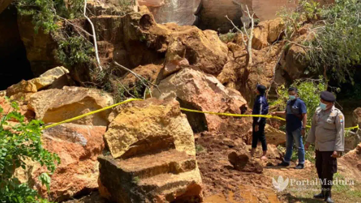 Tebing Wisata Bukit Kapur Runtuh, Satu Penambang Batu Tewas di Bangkalan