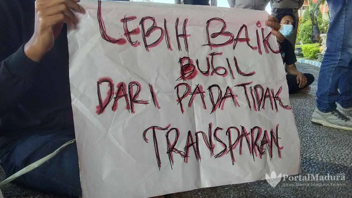 Tuntutan Aksi Demo “Raport Merah” OPD Pemkab Sumenep
