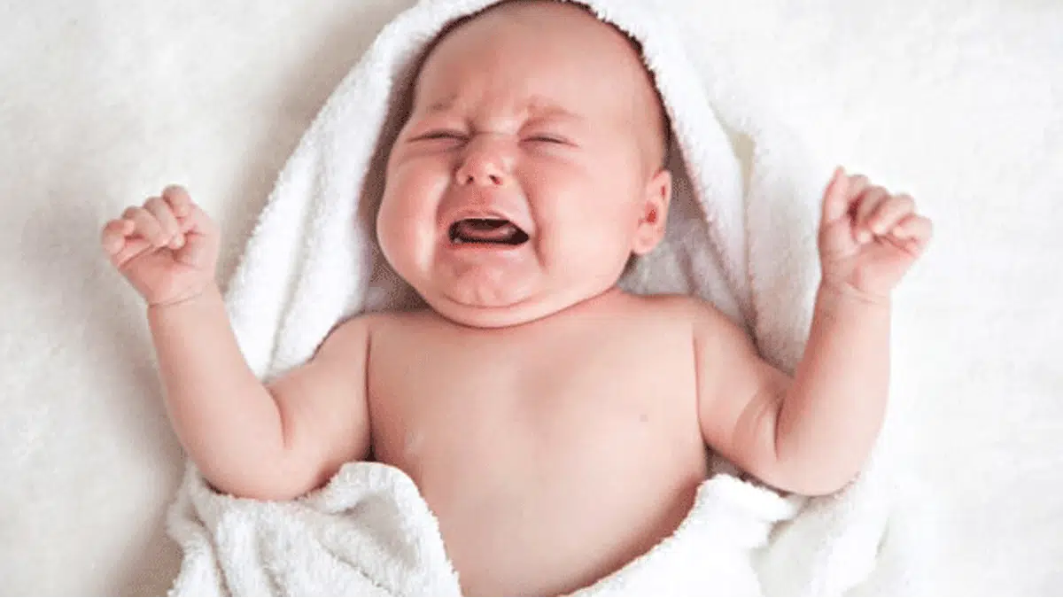 Wajib Bunda Ketahui, Dampak Buruk Jika Bayi Terlalu Lama Menangis