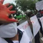 Gelar Aksi Teatrikal, Wartawan Pamekasan Kutuk Kekerasan Terhadap Jurnalis