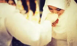 Para Istri Harus Tahu, Kedudukan Suami Lebih Tinggi dari Keluarganya
