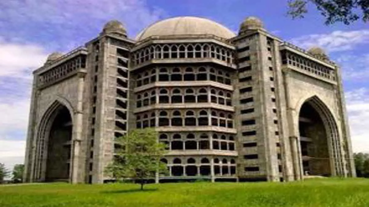 4-Fakta-Unik-Masjid-Rahmatan-Lil-Alamin-MaHad-Al-Zayitun-Jawa-Barat
