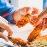 4 Pola Makan yang Perlu dihindari Agar Tubuh Lebih Sehat Selama Ramadan