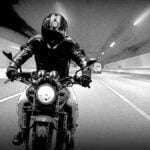 5 Cara Berkendara Motor Agar Tak Dehidrasi Ketika Puasa