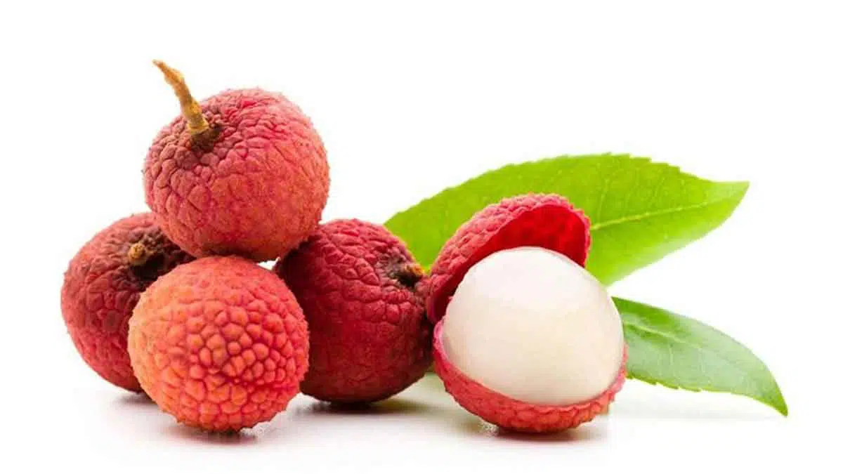 6 Manfaat Buah Leci Untuk Anak