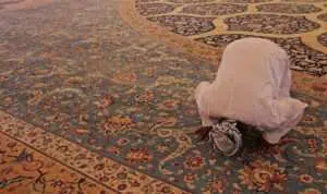 Jangan-Dilewatkan,-Inilah-Pahala-dan-Keutamaan-Salat-Tarawih-Malam-Pertama