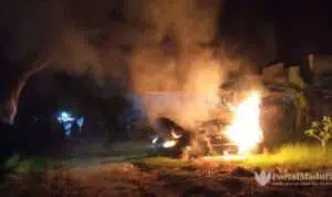 Korslet, Mobil Operasional PWI Sampang Hangus Terbakar