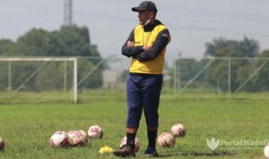 Pelatih Madura United Optimis Finish Tiga Besar