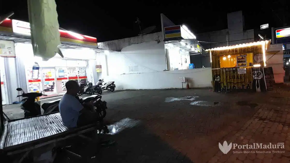 Minimarket Menjamur, Toko Lokal Sepi Pengunjung