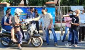 PWI Sumenep bersama SAI Bagikan 100 Takjil Gratis