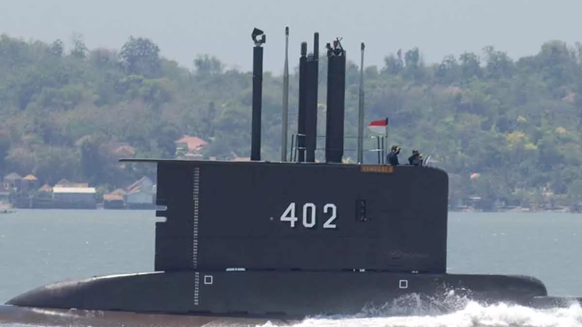 Pesawat-P-8-Poseidon-Milik-AS-Mulai-Cari-KRI-Nanggala-Sore-Ini