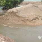 Tambak Siring Jebol, Petani Garam di Sampang Terancam Gagal Panen