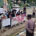 Tolak Penambangan Fosfat, FPM “Geruduk” Kantor Dewan dan Bupati Sumenep
