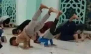 Viral-Video-4-Remaja-Sampang-Salat-Freestyle--pada-Puasa-Ramadan