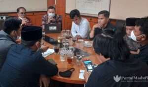 Santer Isu Pilkades Ditunda, Pemkab Sampang Kaji Perbup