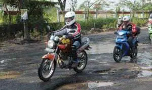 3 Cara Aman Berkendara Ketika Ngantuk Saat Puasa