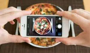 Ingin Foto Makanan atau Produk dengan Kamera HP? Ini 5 Caranya