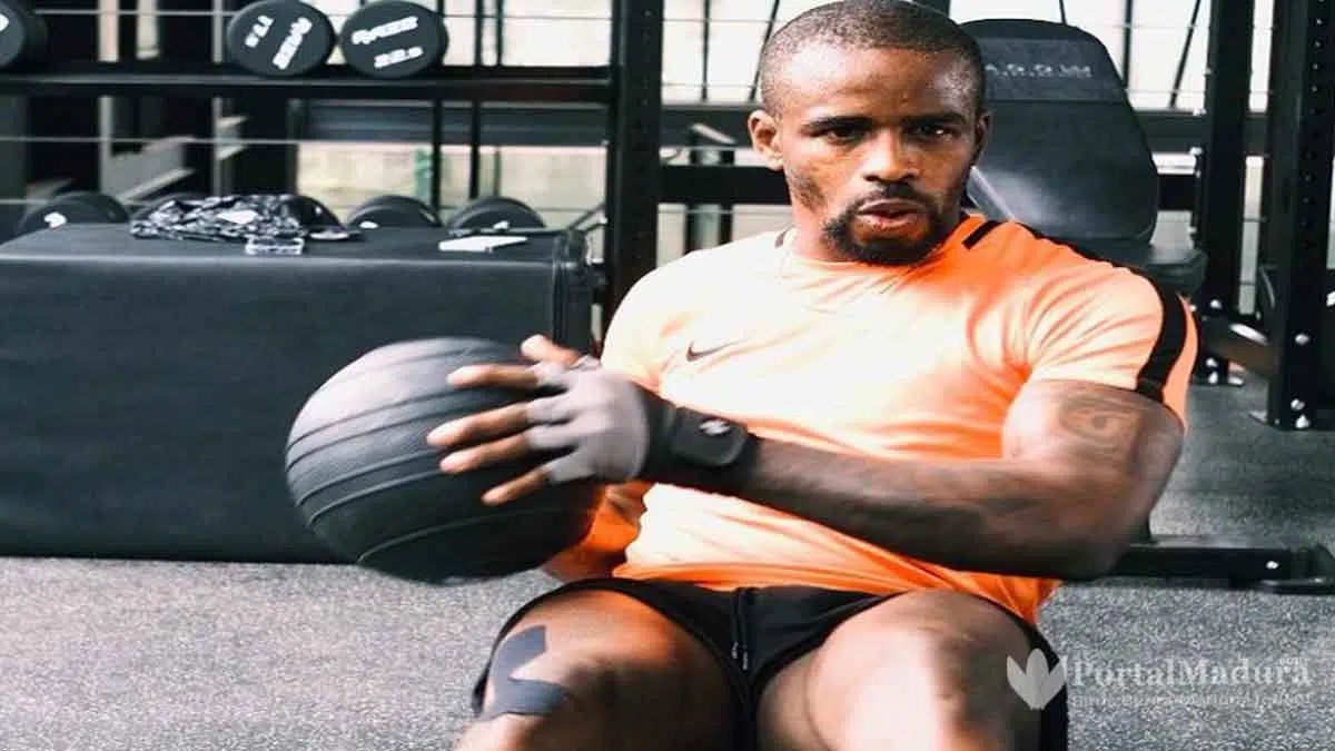 Madura United Kembali Negosiasi dengan Greg Nwokolo