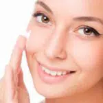 7 Cara Mudah Melembapkan Kulit Saat Puasa