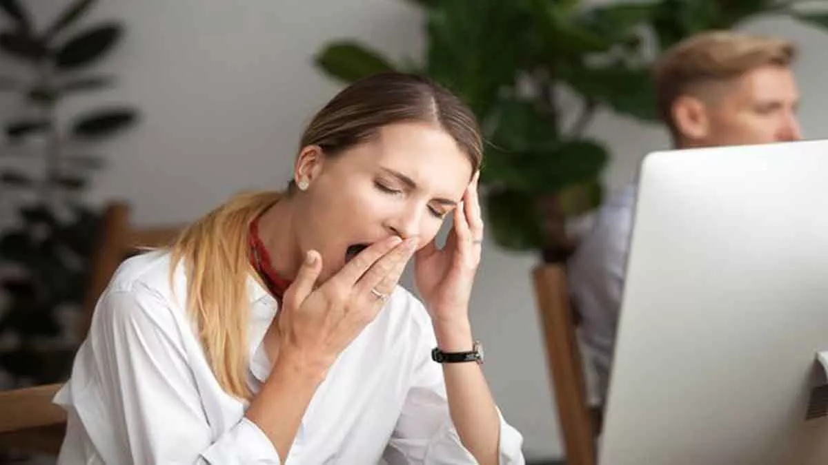 3 Tips Hindari Kantuk Siang Hari Saat Puasa