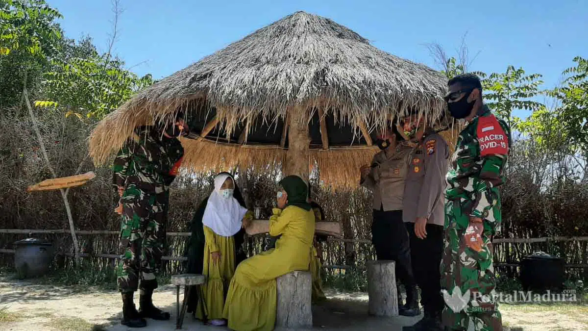 Dibuka, Wisata Pantai eKasoghi & Gua Soekarno Sumenep Seru untuk Libur Lebaran