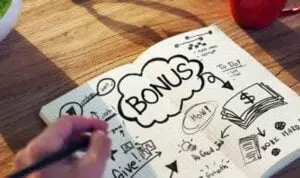 Ini-perbedaan-insentif-dan-bonus,-karyawan-harus-tahu