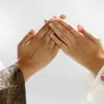 Jangan Salah Kaprah, Ini Perbedaan Mahram dan Muhrim yang Benar
