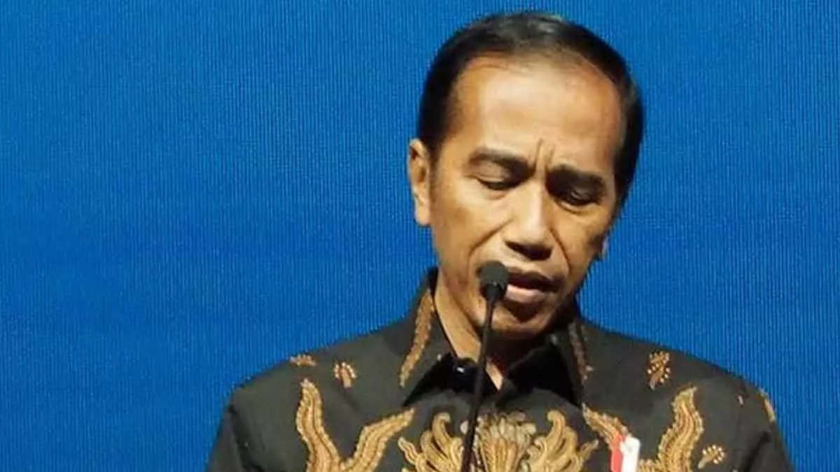 Jokowi Minta Pelaku Usaha di Pertokoan dan Mal Selalu Gunakan Masker