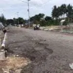 Jalan Pelabuhan Masalembu Kondisinya Rusak Parah