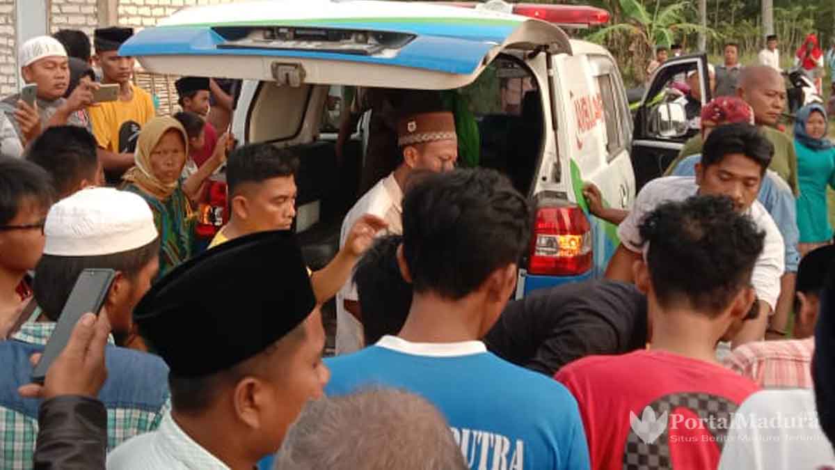 Kronologi dan Identitas Mayat Pria Terseret Arus Sungai Karang Penang Sampang