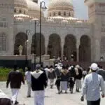 Lambat Datang Salat Jumat, Apakah Masih Dapat Pahala?
