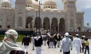 Lambat-Datang-Salat-Jumat,-Apakah-Masih-Dapat-Pahala