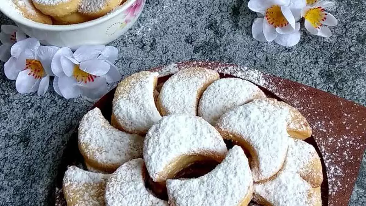 Menu Lebaran: Resep Kue Kering Putri Salju Keju