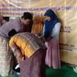 PAC IKA PMII Pasongsongan Salurkan 20 Paket Sembako Bagi Anak Yatim