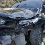 Pemotor Tabrak Fortuner, Dua Remaja Tewas di TKP
