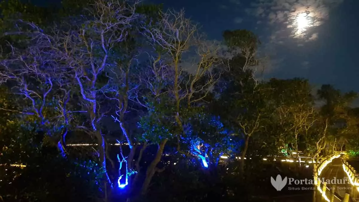Salat Gerhana Bulan Digelar Di Wisata Pantai Ekasoghi Sumenep - Portalmadura.com Salat Gerhana Bulan Digelar di Wisata Pantai eKasoghi Sumenep