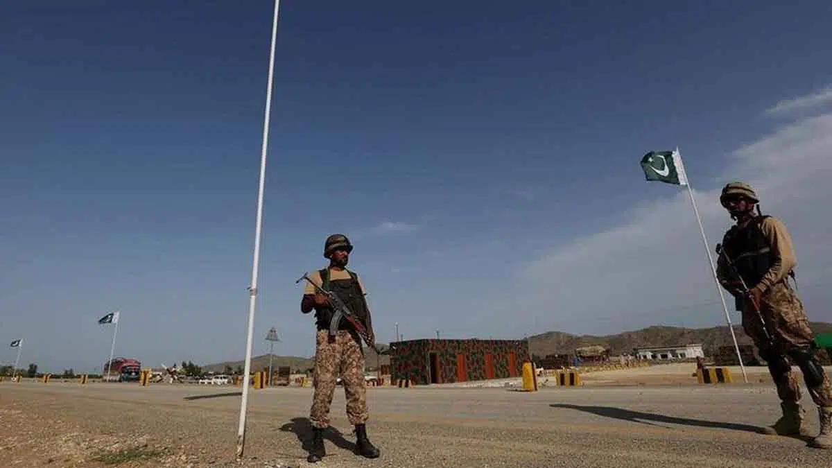 Tujuh-Tentara-Pakistan-Tewas-dalam-Serangan-Teroris