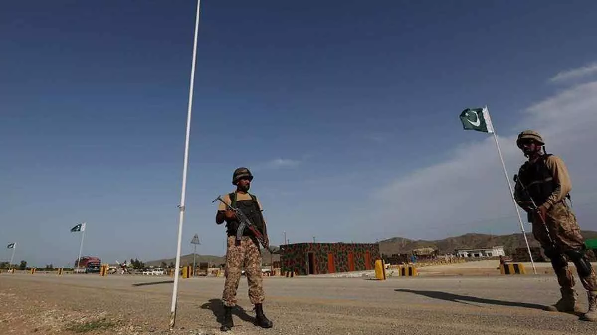 Tujuh-Tentara-Pakistan-Tewas-dalam-Serangan-Teroris