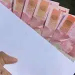 Zakat Fitrah Pakai Uang, Bolehkah?