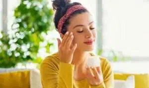 Ladies, Ini 5 Khasiat Mugwort untuk Kulit Wajah