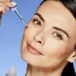 Cegah Penuaan Dini dengan 5 Bahan Ini di Produk Skincare