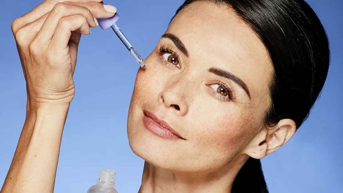 Cegah Penuaan Dini dengan 5 Bahan Ini di Produk Skincare