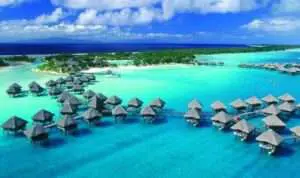 5-Wisata-Alam-Terbaik-di-Kalimantan-Indah-dan-Menawan