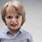 5 Cara Mengatasi Anak yang Bersikap Galak