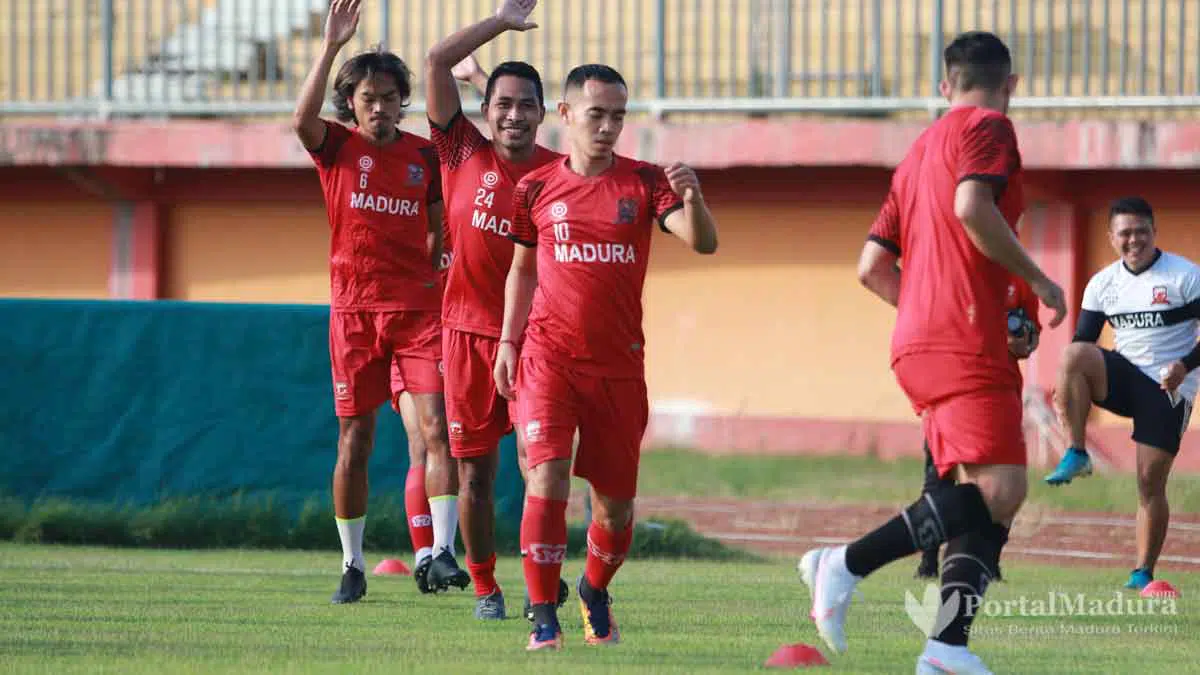 Izin Kompetisi Terbit, Pelatih Madura United Akui Pemain Lebih Semangat