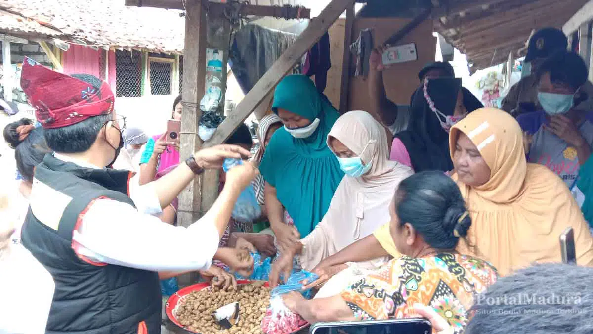 Pekerja Rentan di Pamekasan Capai 50 Ribu Orang