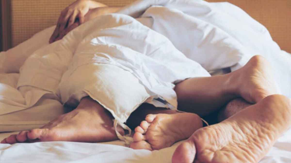 Bolehkah Suami Istri Tidur dalam Keadaan Junub