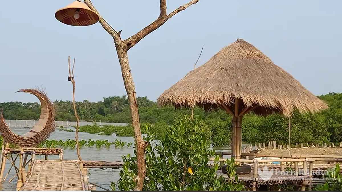 Indahnya Wisata Mangrove Kedatim Sumenep